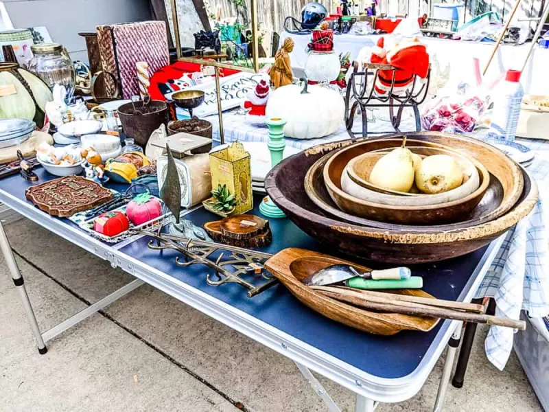 One Item, One Day, One Dollar: The Clutter-to-Cash Experiment That Paid for My Whole Year of Small Joys